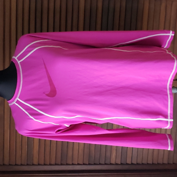Nike Tops - Nike Long Sleeve Athletic Top XL